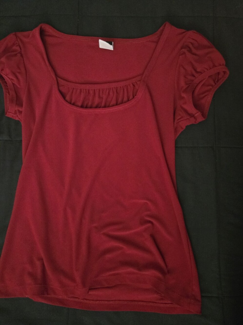 Women's Deep Red Scoop Neck Short Sleeve Top